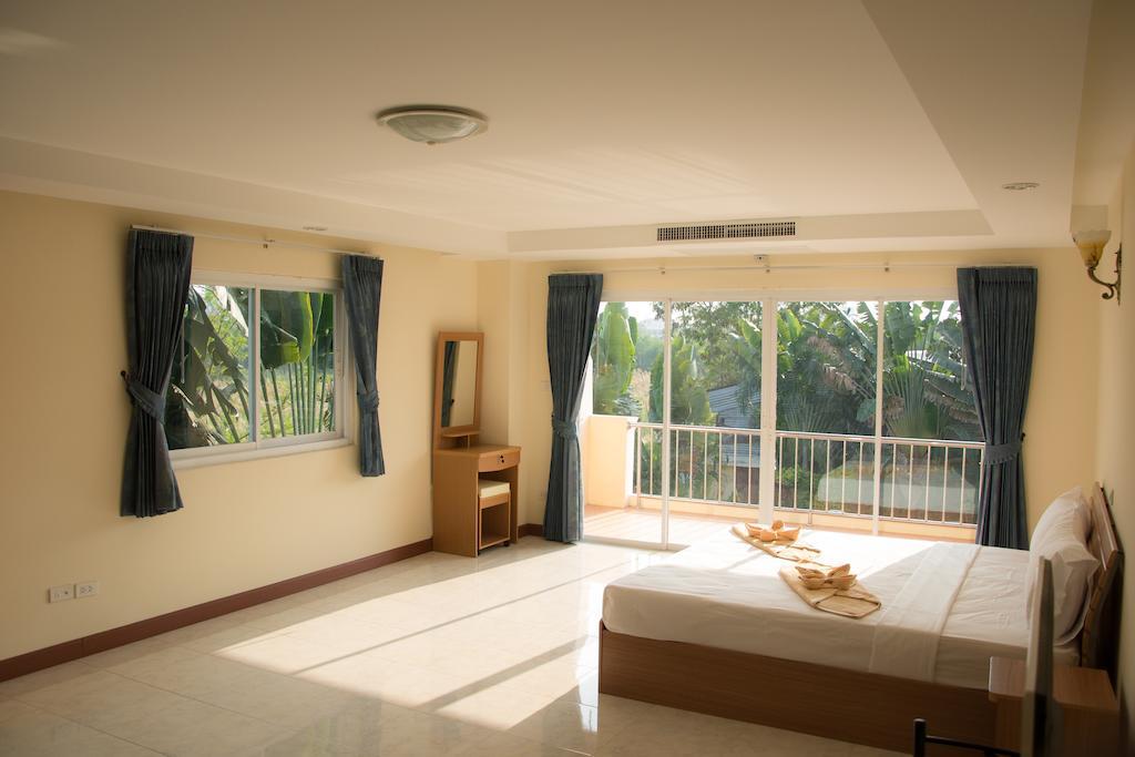Jungle Resort Jomtien Beach Buitenkant foto