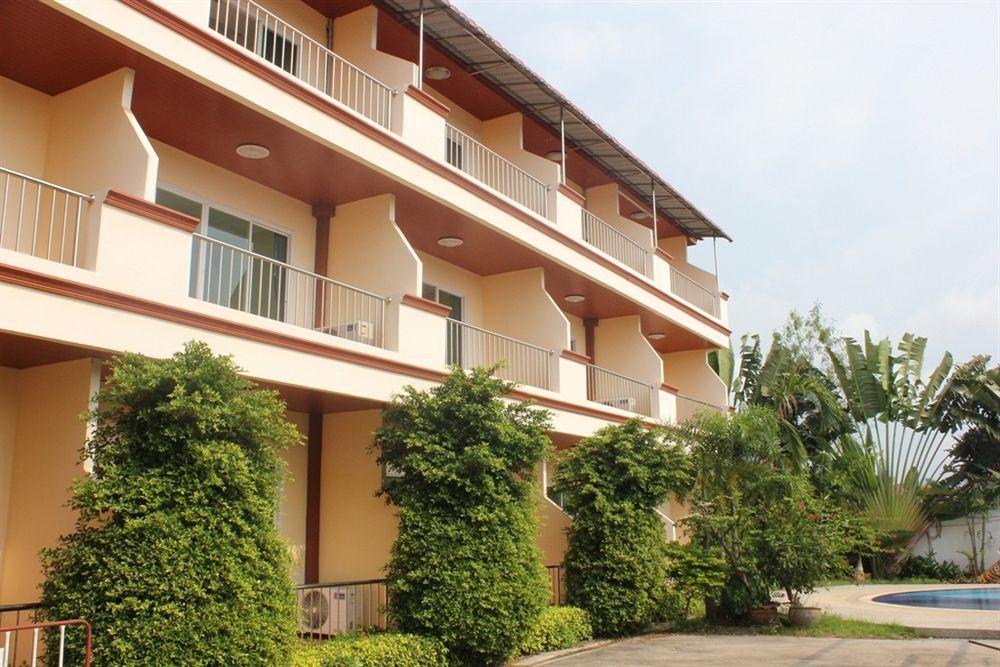 Jungle Resort Jomtien Beach Buitenkant foto