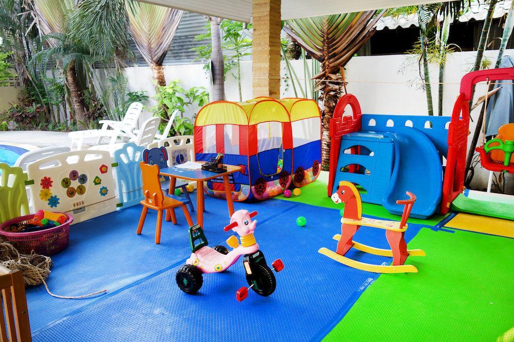 Jungle Resort Jomtien Beach Buitenkant foto