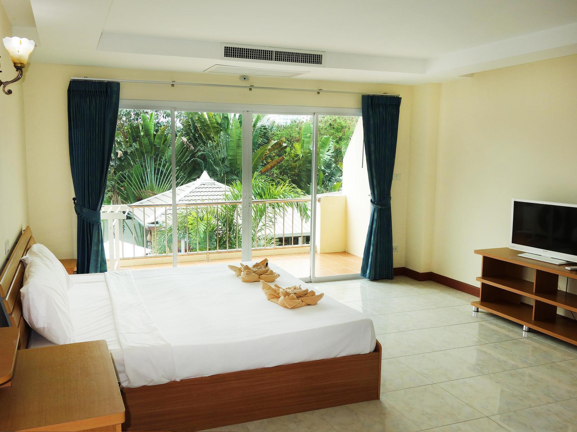 Jungle Resort Jomtien Beach Buitenkant foto