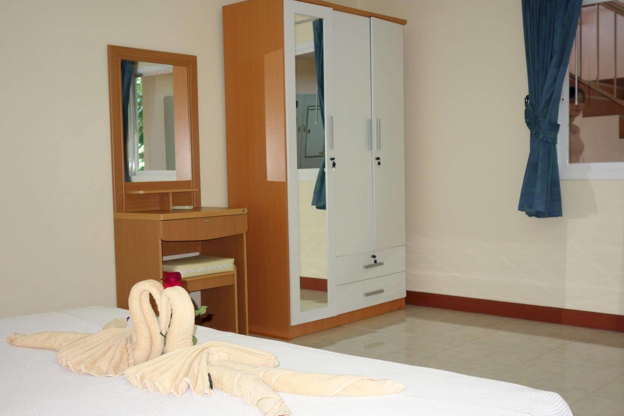 Jungle Resort Jomtien Beach Buitenkant foto