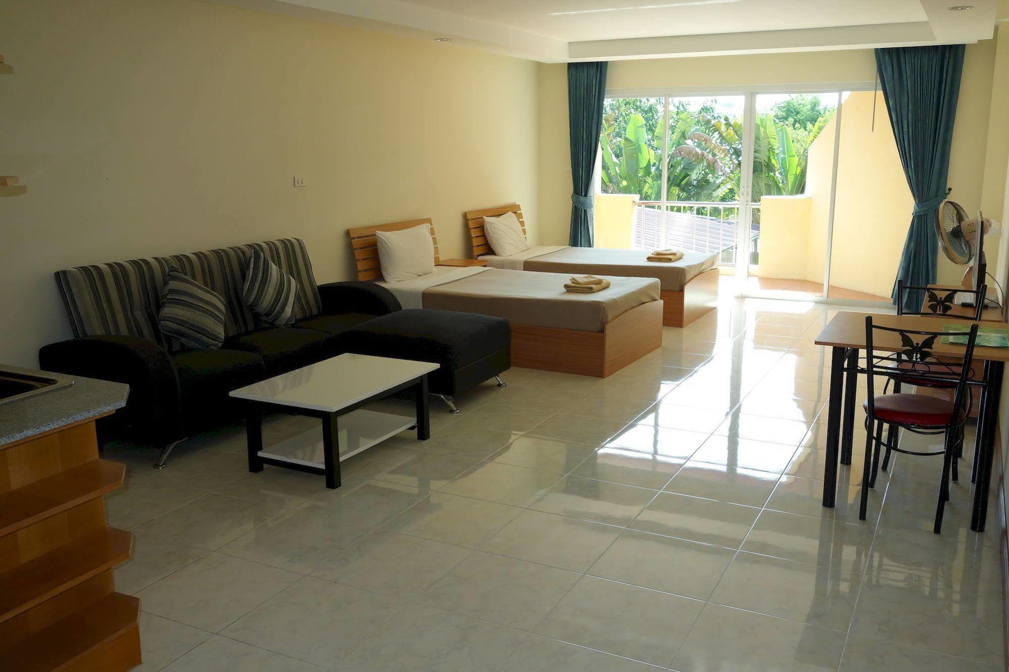 Jungle Resort Jomtien Beach Buitenkant foto